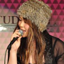 高田京子